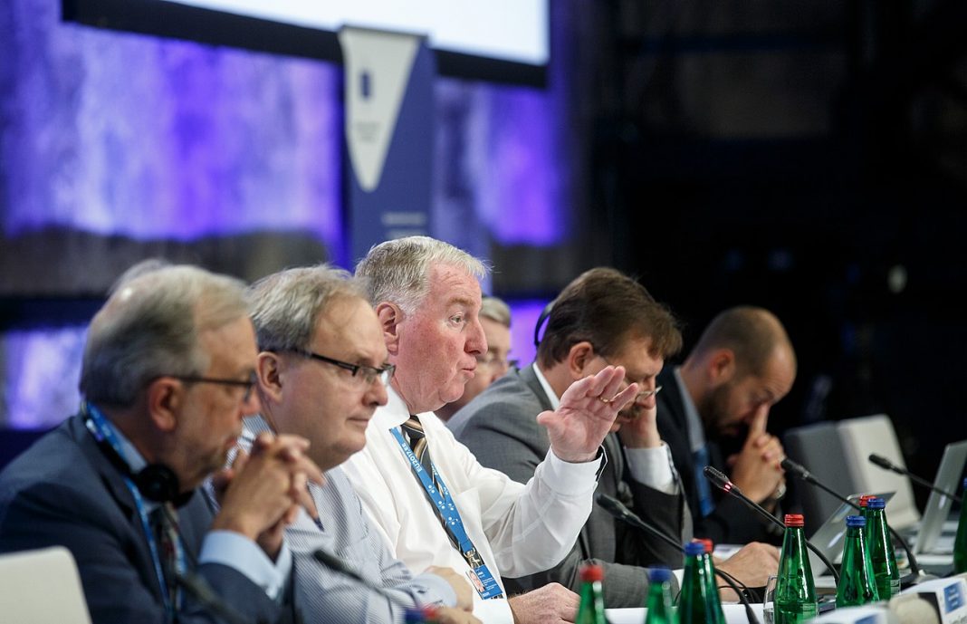 Három ország már pénzhez jut a helyreállítási alapból