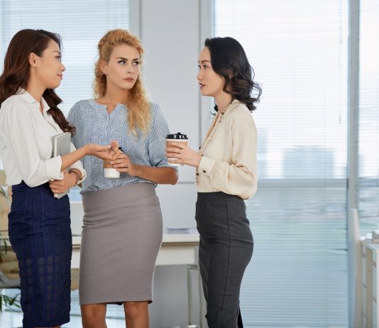 Mit kezdjünk a munkahelyi féltékenységgel? Féltékenység a munkahelyen