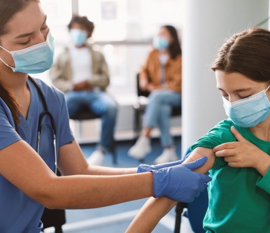 Szeptember elején is oltanak az iskolákban