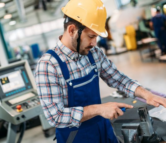 Négy százalék alá csökkent a munkanélküliségi ráta