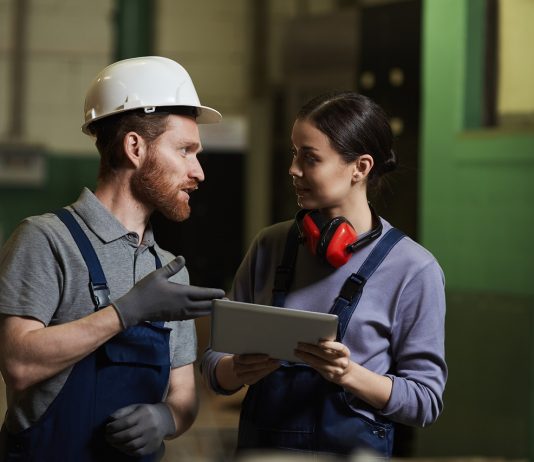 Váratlanul beindult a német gyáripar