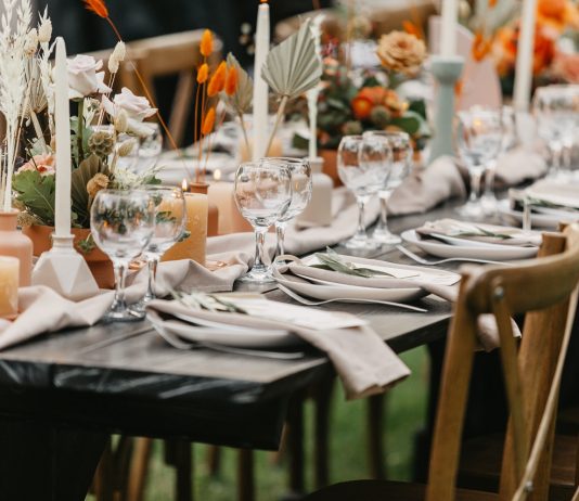 Év végéig felére csökkent a reprezentáció utáni adóteher Reprezentáció