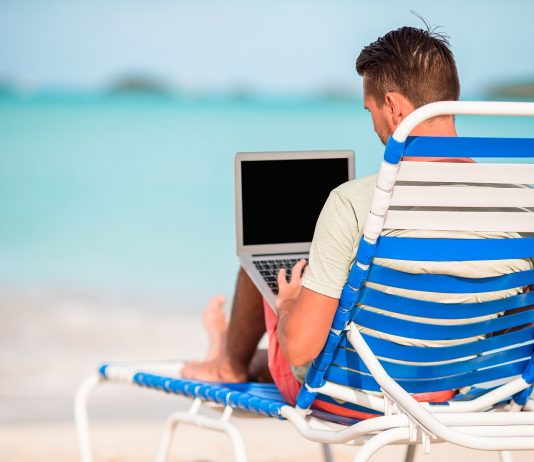 Még a szabadság alatt is sokan dolgoznak