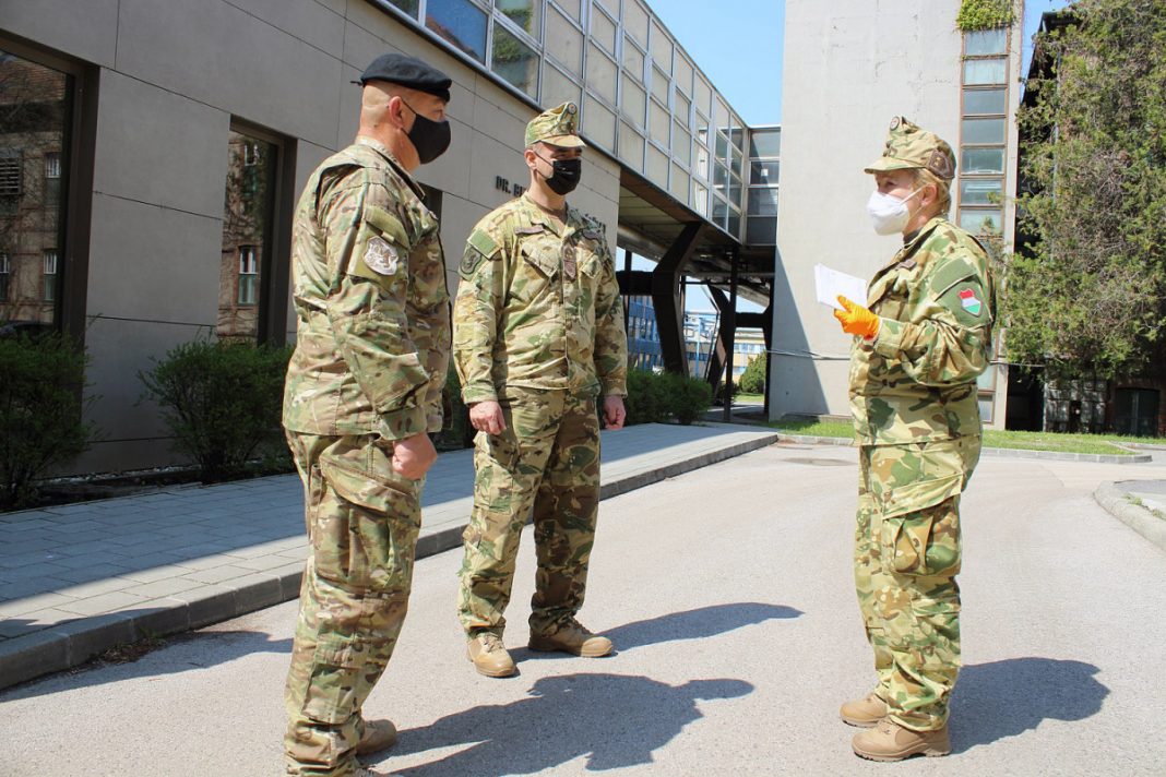 Visszatérnek a katonák a kórházakba