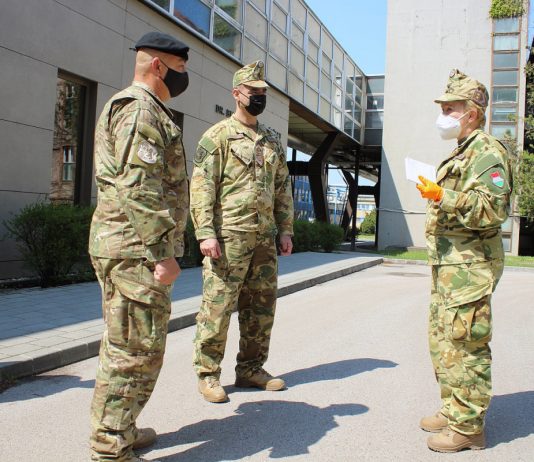 Visszatérnek a katonák a kórházakba