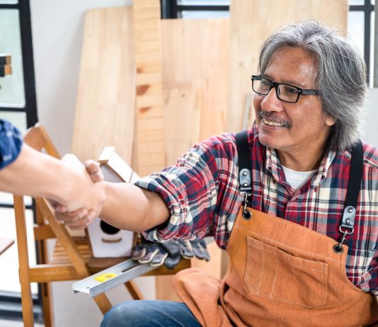 Ki tervez, ki végez – a nyúl viszi a vadászpuskát? Kreatív munka