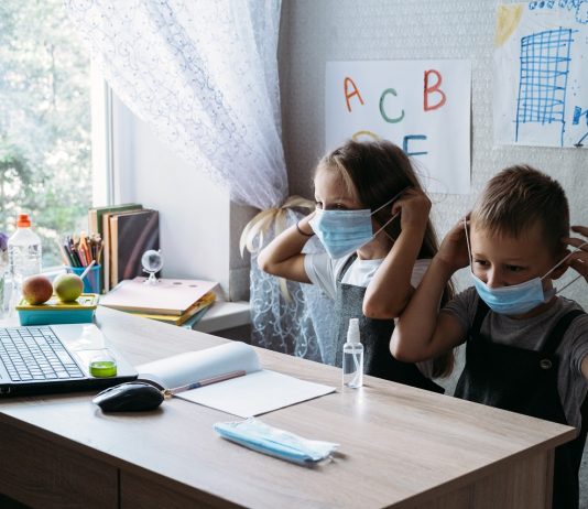 Lazított a kormány az iskolai járványügyi szabályokon