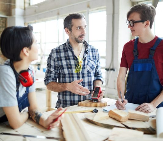 Ismerjék meg a fiatalok a munka világát!