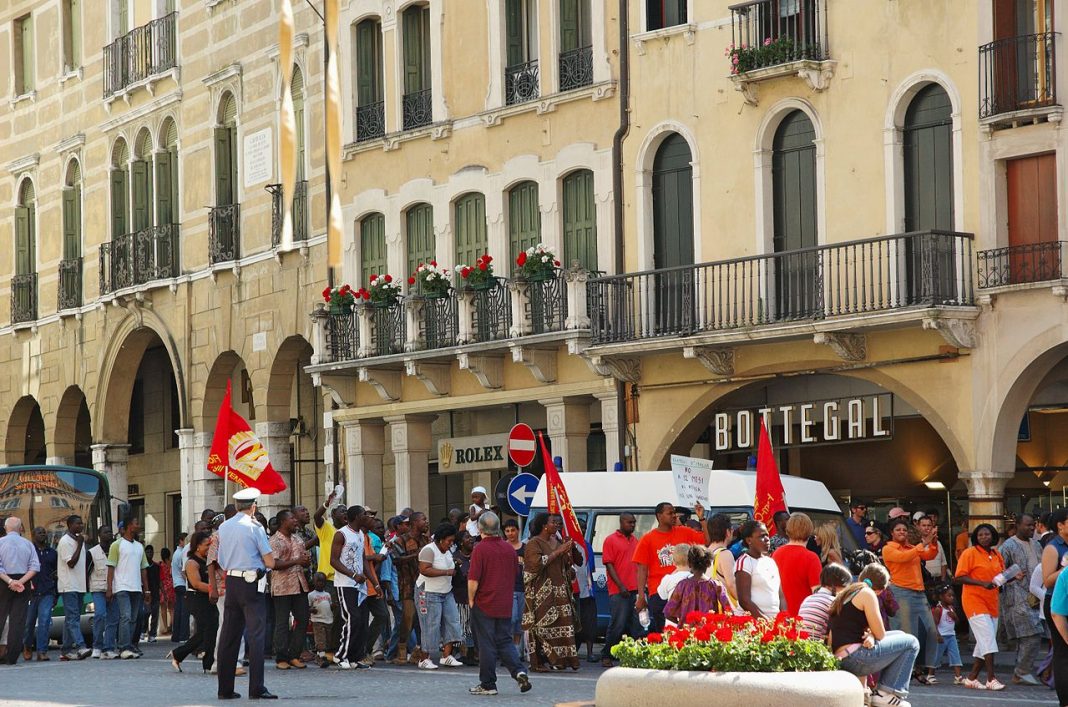 Kapsz segélyt, ha dolgozol!