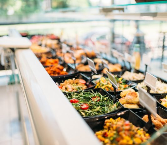 Sikamlós pálya adóügyileg a munkahelyi étkeztetés Üzemi konyha