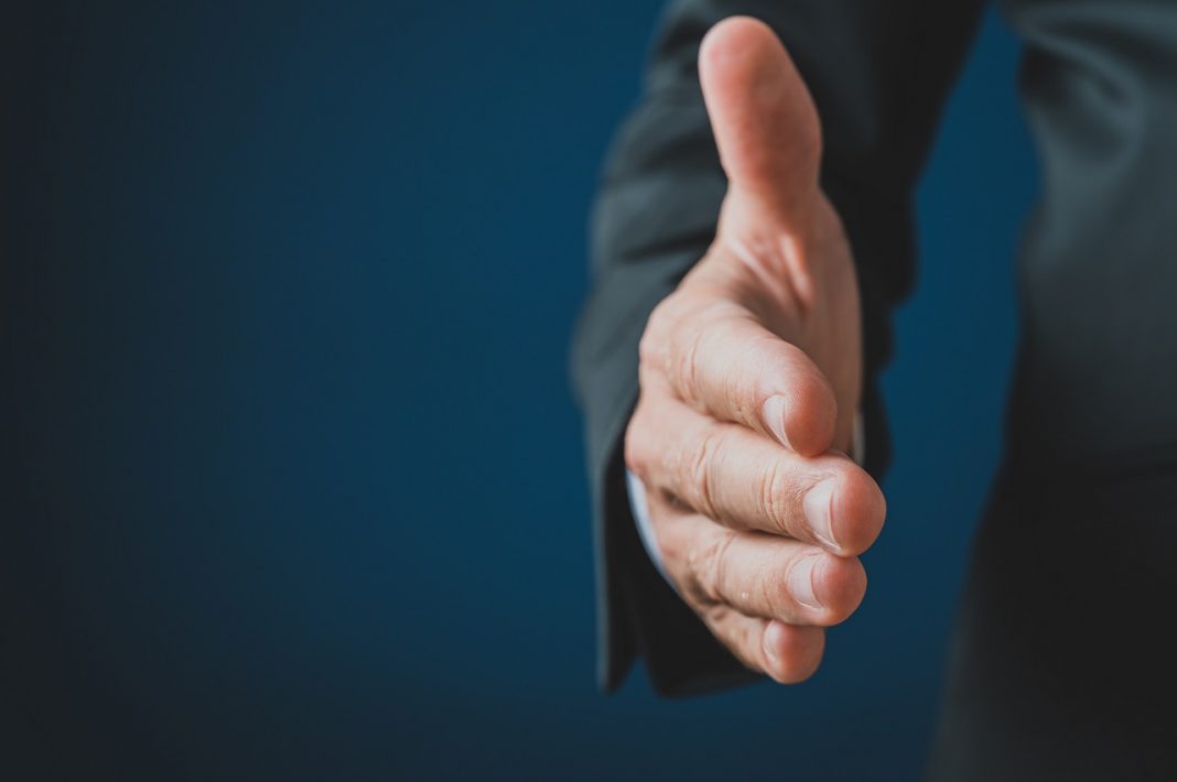 „Tudsz dolgozni? És szeretsz is? Akkor mindig lesz munkád”. Amit a pályaorientációról tudni érdemes Kézfogás