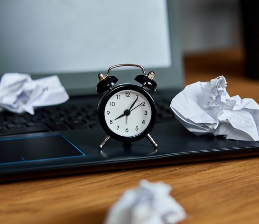 „Parancsszóra nem tudok kreatív lenni!” avagy hogyan ne feszüljek be nyomás alatt? Kreatív szorongás