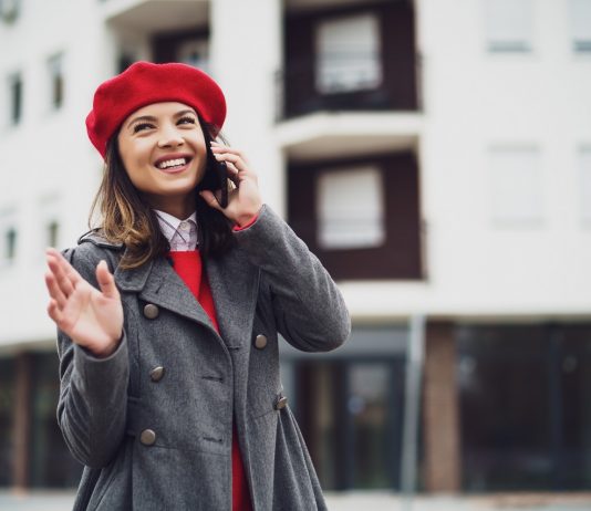 A Kos és a Mérleg különösen hatékony és sikeres lesz ma – karrier horoszkóp december 8-án Boldog nő