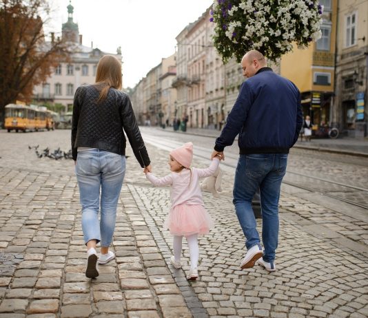 Ezt kell tenned, ha szeretnéd a februári adóvisszatérítést Család