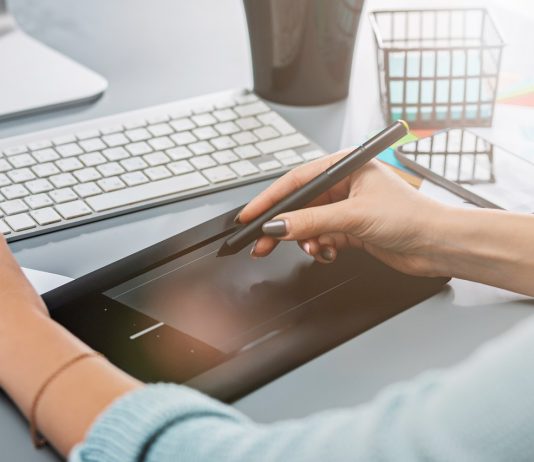 Ezek voltak az idei év legnépszerűbb szakmái Grafikus