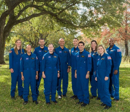 Nem mindennapi karrier – ezt kell tudnia annak, aki a Holdra akar repülni NASA űrhajósok