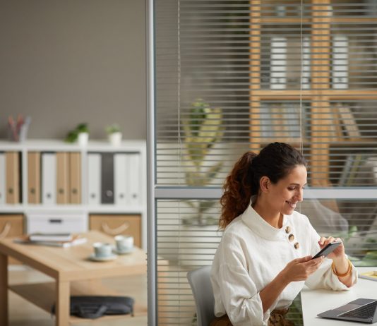 Távmunkában dolgozol? Jövőre ezekre az új szabályokra számíts! Távmunkában