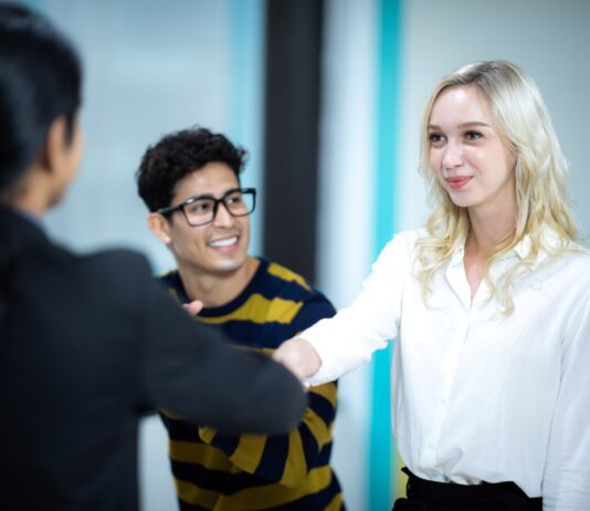 Hogyan lehet sikerre vinni egy bértárgyalást? bertargyalas_ber_munkavallalo_munkaltato.