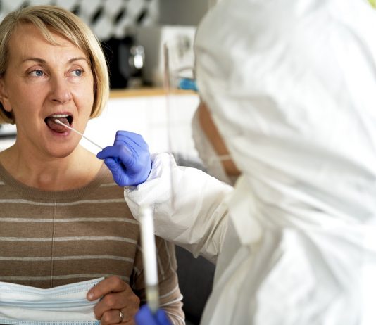 Így lesz adómentes a dolgozók poszt-COVID szűrővizsgálata Covid teszt