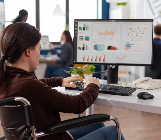 Havi 50 ezerrel megemelik a munkaerőpiaci támogatást Nő a munkaerőpiaci támogatás