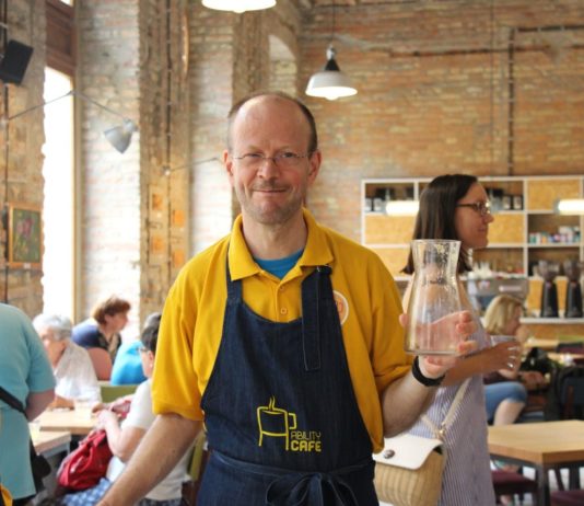 Kutatás: a vállalkozások egyharmada foglalkoztat megváltozott munkaképességű dolgozót