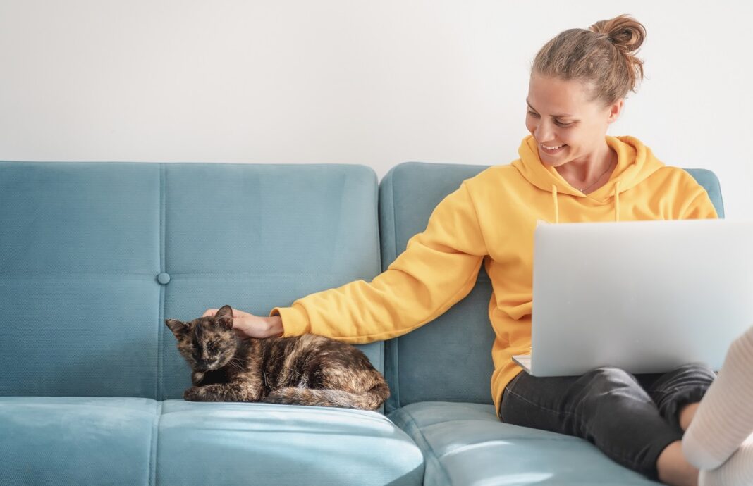 Tényleg magányos az, aki home officeban dolgozik? Home office