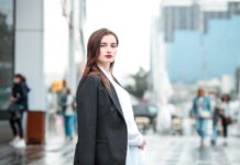 Ezt tanítja a sikerről az Ördög Pradát visel című film Sikeres nő