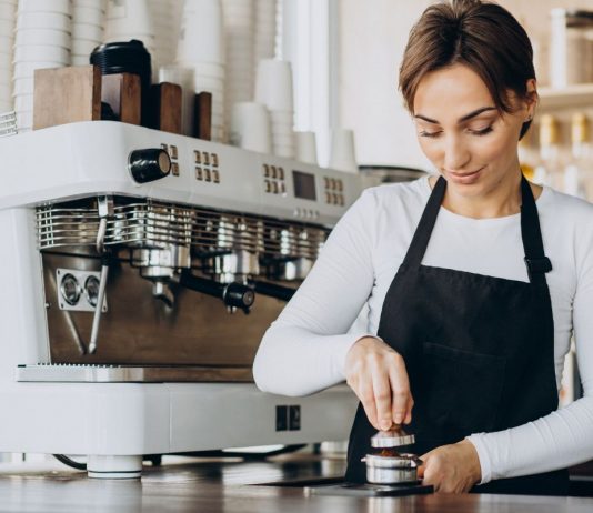 Nem is kell már felsőfokú végzettség? Lehetőségek a diplomán túl diploman tul, allashirdetes, szakma, karrier