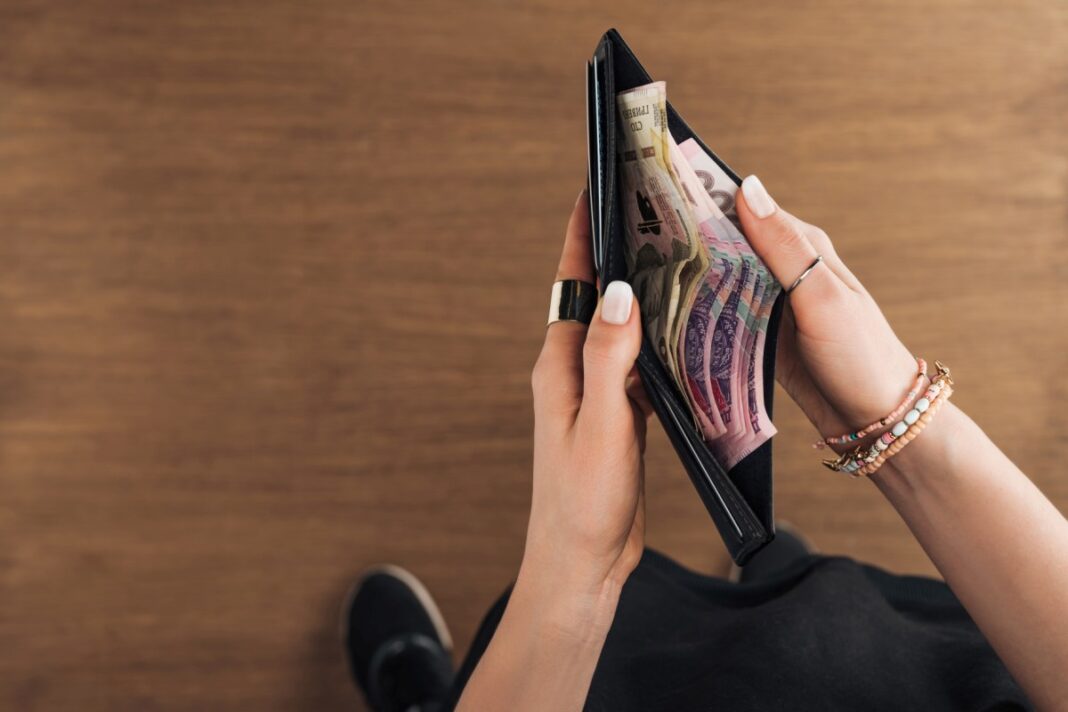 Durván emelkedett az átlagkereset, de ennek más oka van atlagkereset, ber, bruttó, ksh