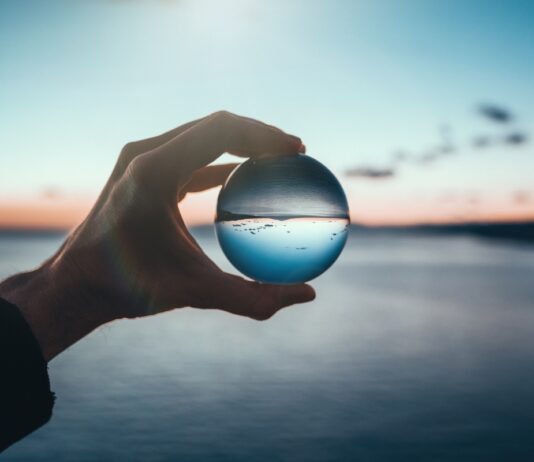 A Mérlegnek eljött az idő, hogy búcsút mondjon a régi dolgoknak horoszkop, karrier, ezoteria, merleg