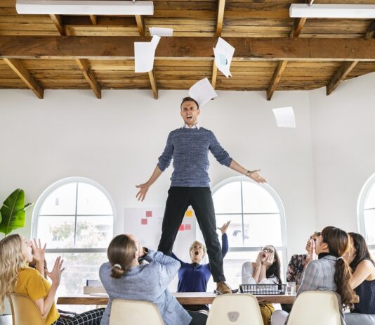 A Nyilasnak be kell adni a derekát, a Szűz jókedve nem hat a környezetére horoszkop, ezoteria, karrier, bika