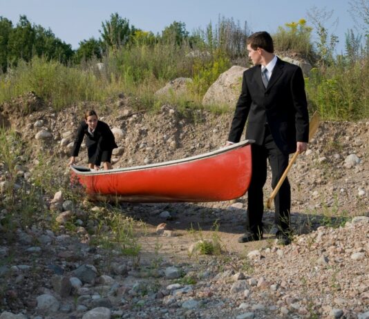 A magyar férfiak kalandvágyóak, de munkában konzervatívok munkaeropiac, home office, siker, munkavallalo