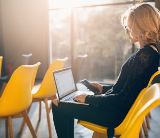 A Skorpió és a Szűz ma jobban jár, ha önálló lesz! horoszkop, ezoteria, karrier, skorpio