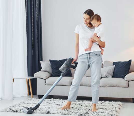 Mamataxi, főzés és nagymosás lathatatlan munka, noi munka, karrier, eselyegyenloseg