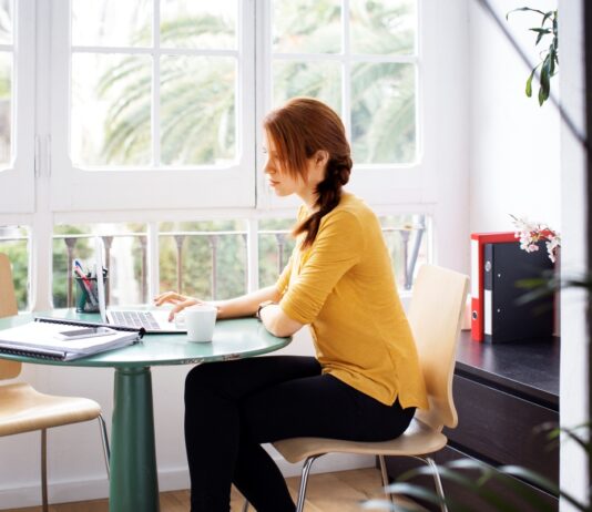 Ennyire lehet az egészségre veszélyes az ülőmunka ulomunka, iroda, munkaegeszseg, munkavallalo