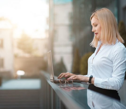 Eljött a hölgyek ideje: egyre több a női vezető noi munkavallalas, noi vezetok, munkaeropiac, vallalati kultura