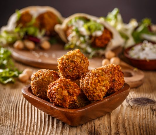 Könnyed, ropogós falafel házilag recept, falafel, munkaebed