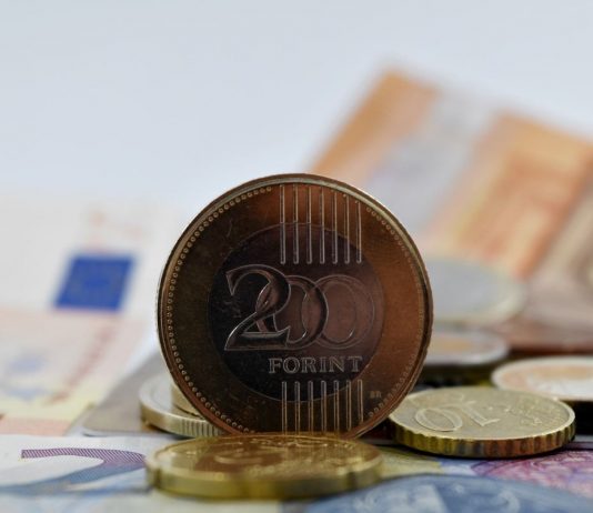 Kiderült: ennyit keres a magyar – Tényleg ilyen jók a fizetések itthon? fizetés, nettó bér, átlagkereset, fizetések itthon