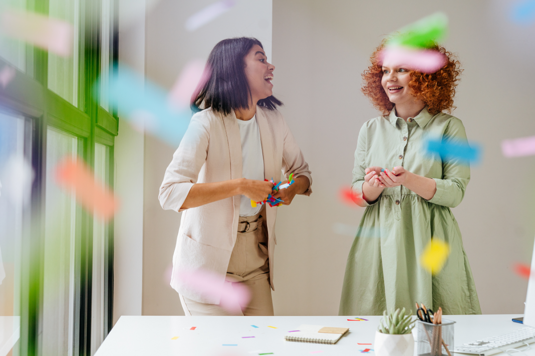 Miért jó a munkahelyi farsang? munkahelyi, farsang, csapatépítő, tippek