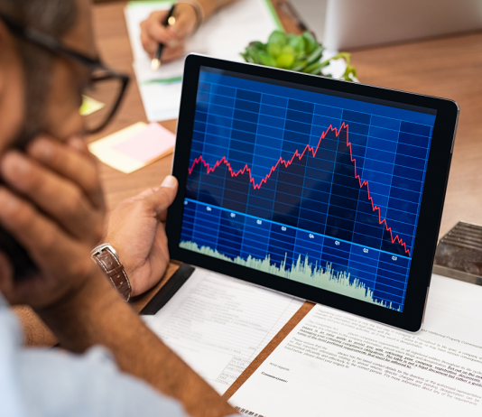 Csökkenő cégszám három hónapja, a felszámolások történelmi rekordon csőd, felszámolás, gazdaság, cégvilág, felszámolási