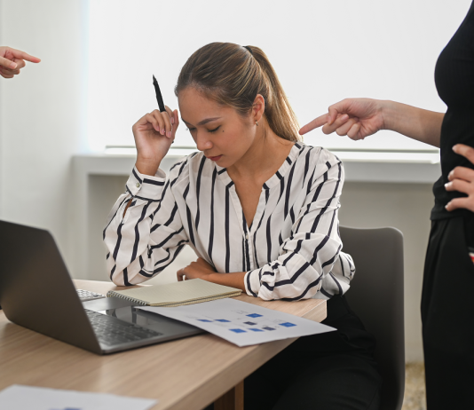 Utálom a főnököm, de még nem mondhatok fel – hogyan bírjam ki? főnök, munkahely, stressz, főnököd