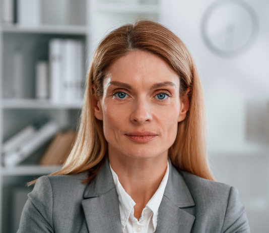 Tudod, hogy meddig juthatsz nőként? üvegplafon, nők a munkaerőpiacon, női karrier