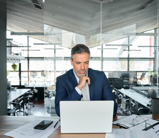 Rengeteg a kérdőjel az új panasztörvény körül, egy fontos céges határidő már lejárt panasztörvény, cégvilág, vállalatok, kkv