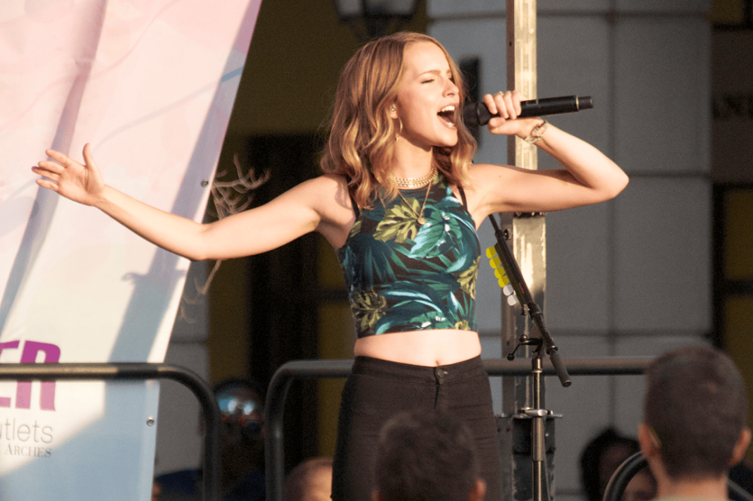 Űrkutatással foglalkozó céget alapított a Disney sztárja, Bridgit Mendler bridgit mendler, disney sztár, űrkutatás, bulvár, sok sikert charlie