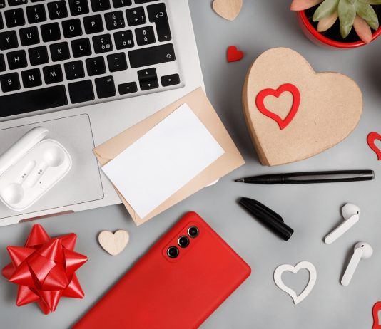 Munkahelyi Valentin, avagy ezért köttet kapcsolat a munkahelyen munkahelyi kapcsolat, párkapcsolat, munka, karrier, valentin nap