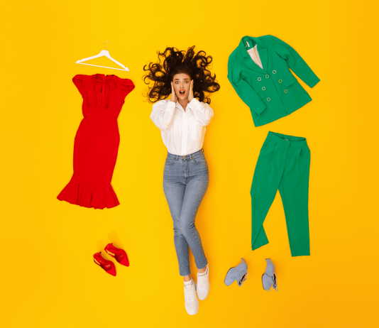 Munkahelyi öltözködési etikett: ezt a 3 hibát sose kövesd el divat, munkahelyi öltözködés, munkahelyi etikett, mit vegyek fel munkába