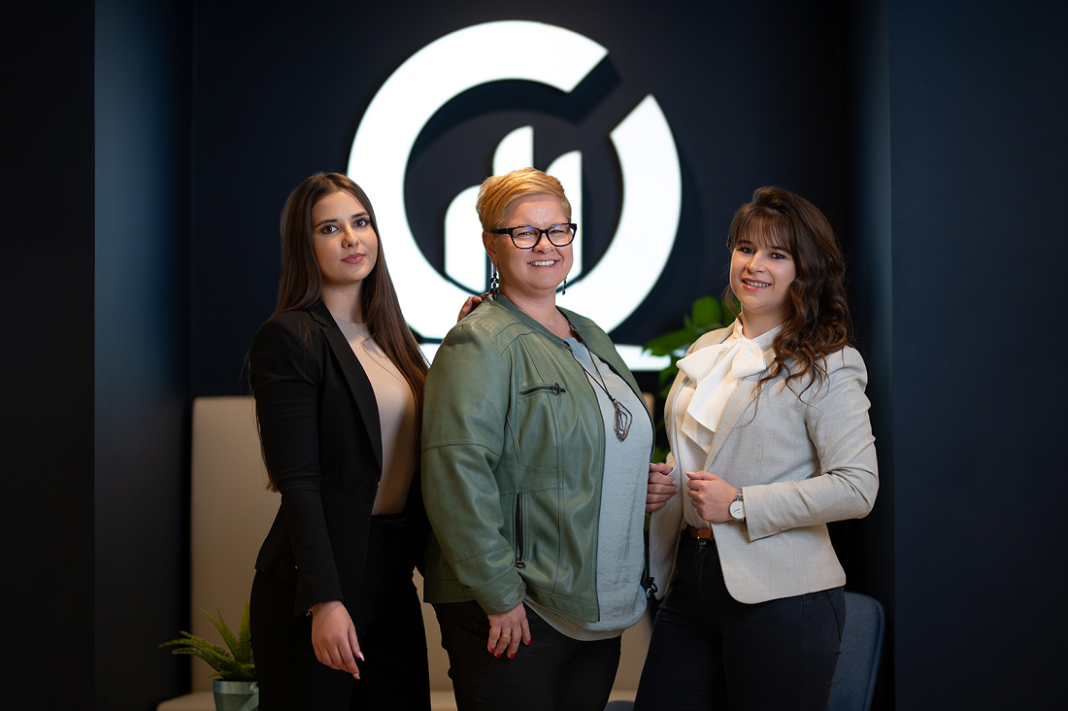 Ismerős arcok új színekben – Kecskeméten bővül a Jobcapital Jobcapital, Kecskemét, munkaerő-kölcsönzés, munkaerőközvetítés, Révész Tímea, Bátor Bettina, Juhász Adrienn