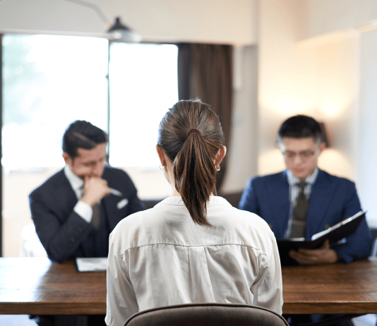 Így válaszolj a mesélj magadról kérdésre az állásinterjún állásinterjú, mesélj magadról kérdés, tippek (1)