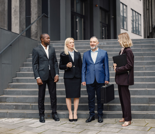 Amerikában elkezdődött a fehérgalléros recesszió? recesszió, világgazdaság, fehérgallérosok, gazdaság, fehérgalléros