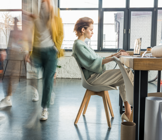 Sokkoló dolgot állít egy tanulmány az ülőmunka és a demencia kapcsolatáról ülő munka, ülőmunka káros hatásai, ülőmunka